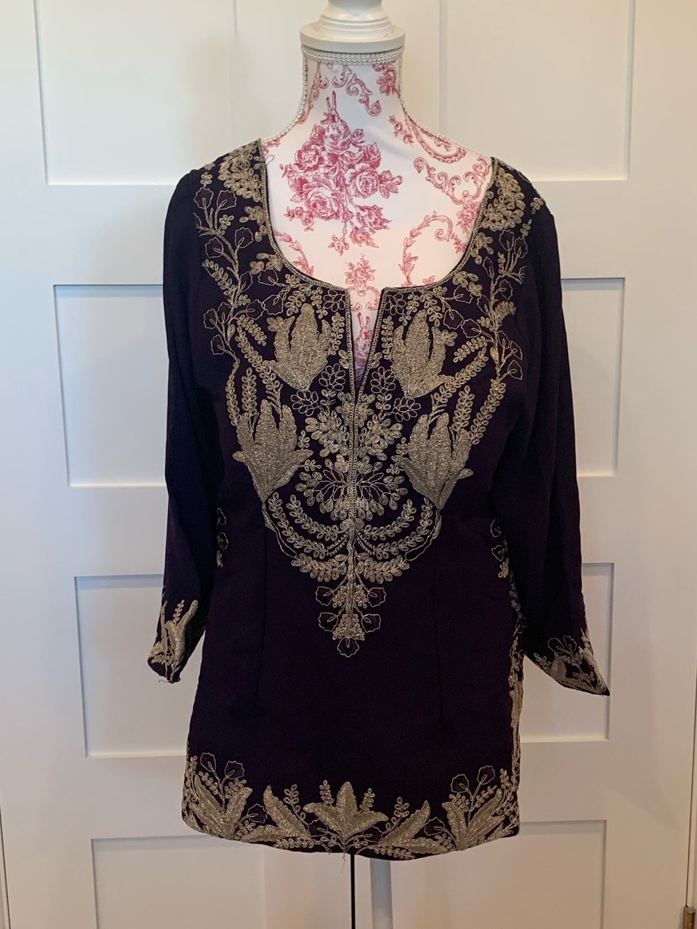NWT SUIT Deep Purple with Gold Embroidery see all pictures